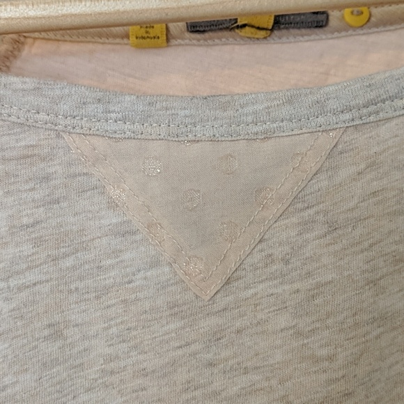 Peach and tan Heather fancy tee - Picture 4 of 7